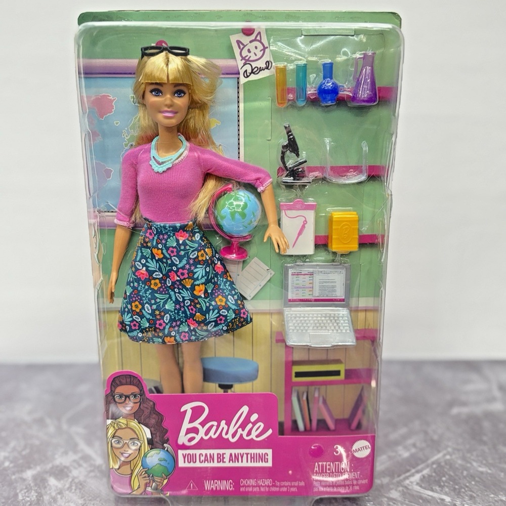 Mattel Barbie You Can Be Anything Teacher Science Lab Doll Playset NEW 2018 Doll